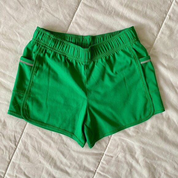 Primary Green Lightweight Short Running Shorts Size 8-9 - Picture 1 of 8